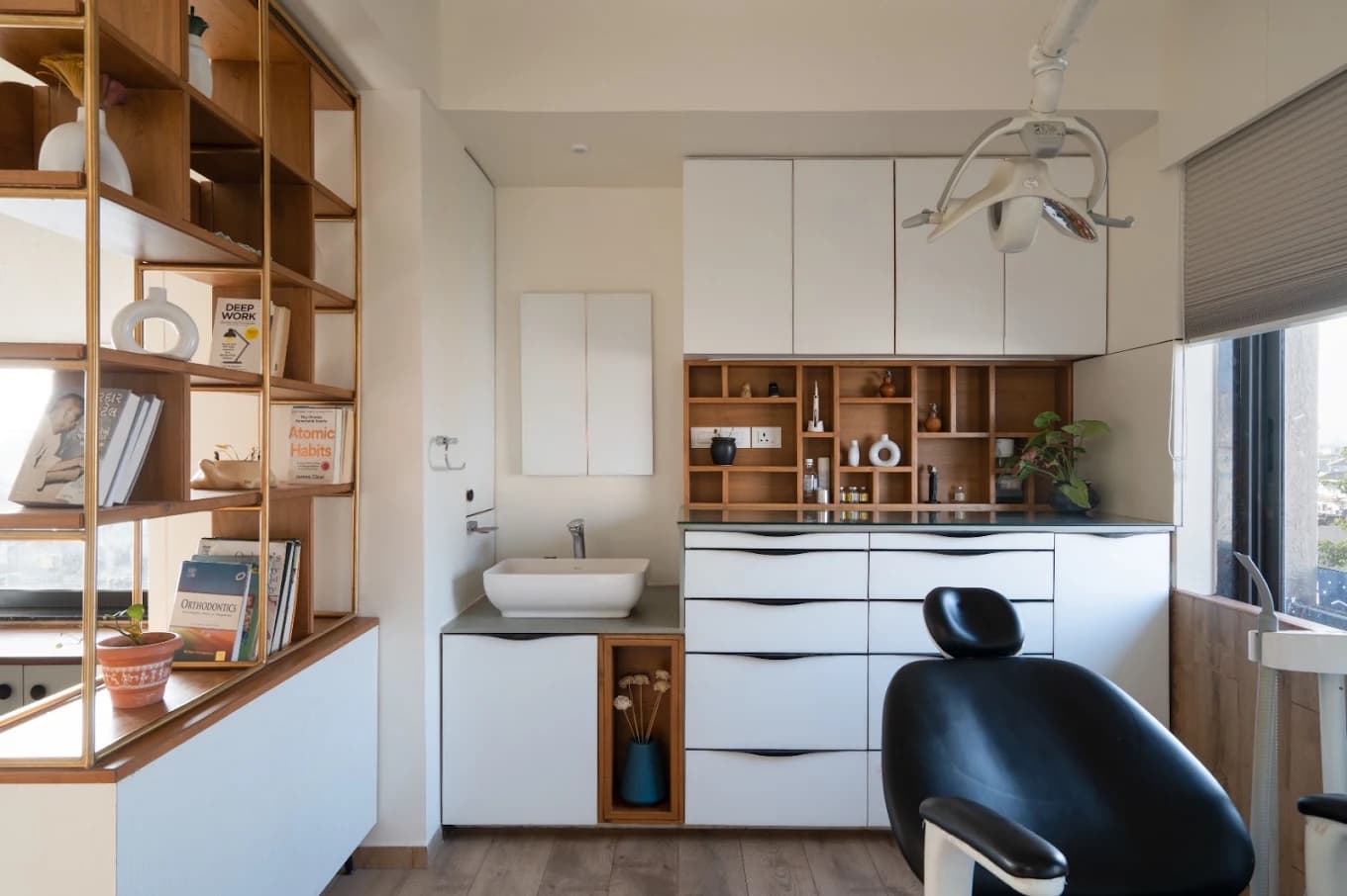 Treatment room with modern endodontic equipment